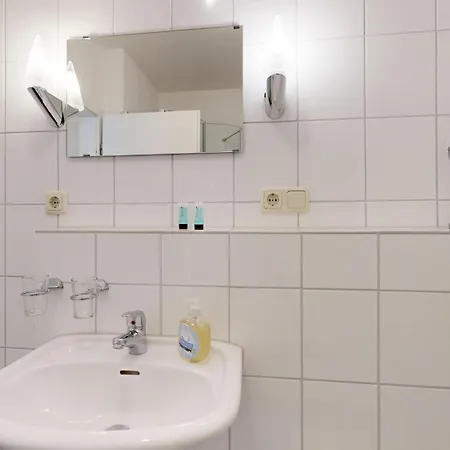 Appartementhaus Binzer Sterne 11 公寓 *